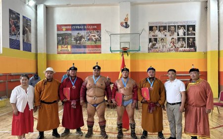 Сорилго 32 бөхийн барилдааныг зохион байгууллаа